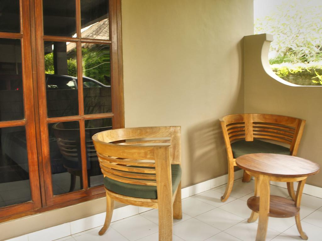 Wisma tamu Ned's Hide-away